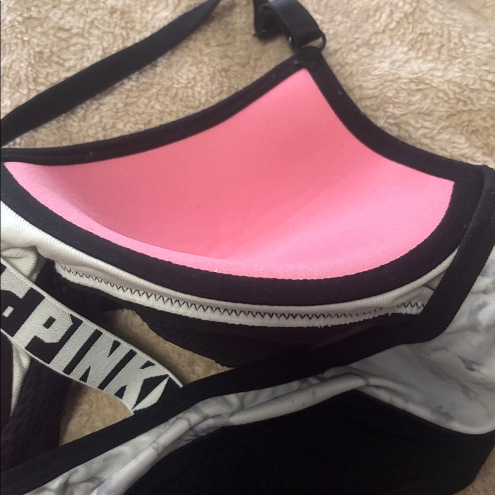 NWOT VS Pink sports bra - Picture 3 of 5